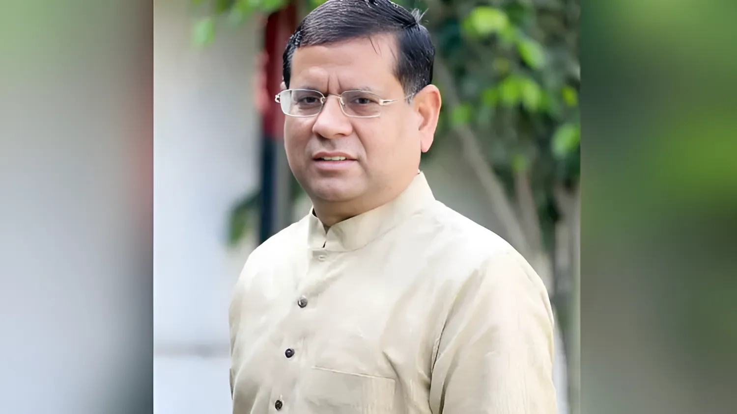 एक जरूरतमंद महिला के लिए 'रहमत का फरिश्ता' बने मंत्री राजेश नागर, मौके पर ही अपनी जेब से भर दिया बिजली का बिल